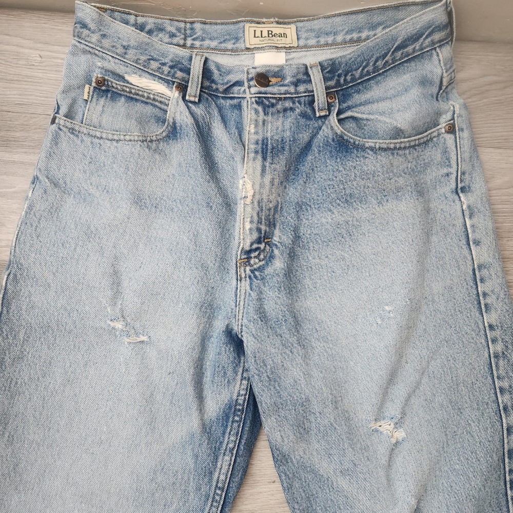 Vintage LL Bean Light Wash Natural Fit Jeans 33x34 Distressed Denim Straight Leg - Picture 11 of 16